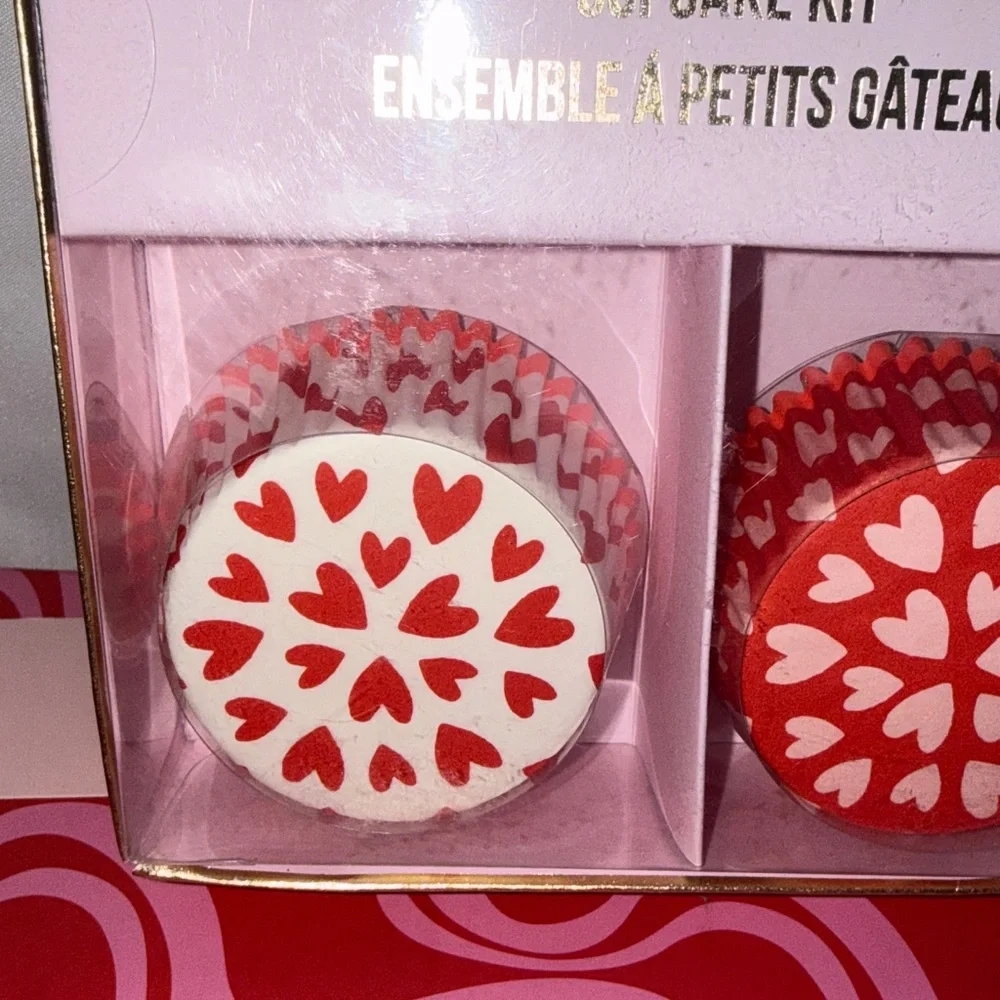 Meri Meri Love Cupcake Kit with Red and Pink Heart Toppers Valentine’s Day